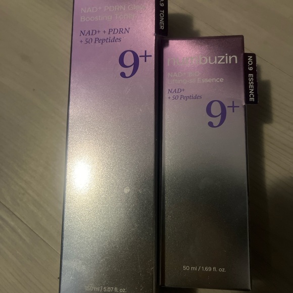 Numbuzin Other - Numbuzin No.9 Lifting Essence
& Boosting Toner